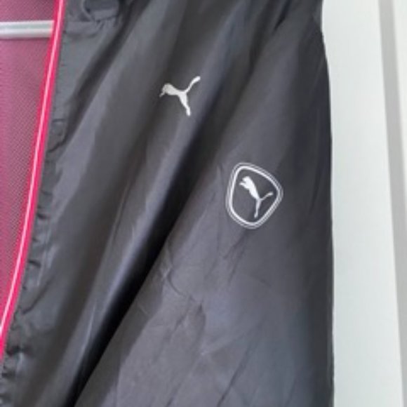 Women's Puma Windbreaker - Picture 2 of 4
